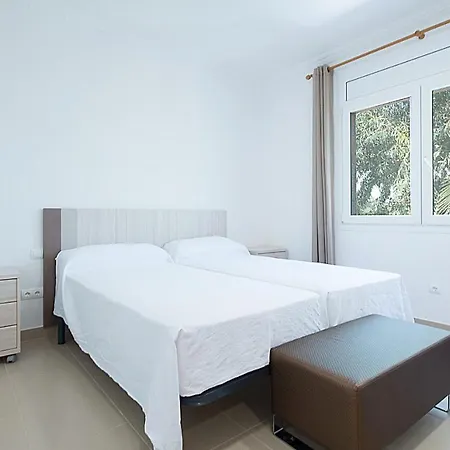 House Close To Port Aventura, Tarracohomes Apartment Salou
