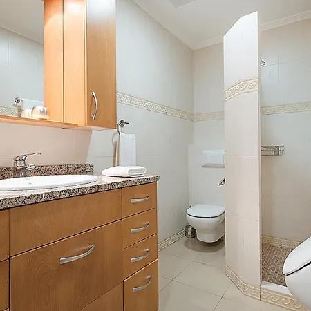 House Close To Port Aventura, Tarracohomes Apartment Salou