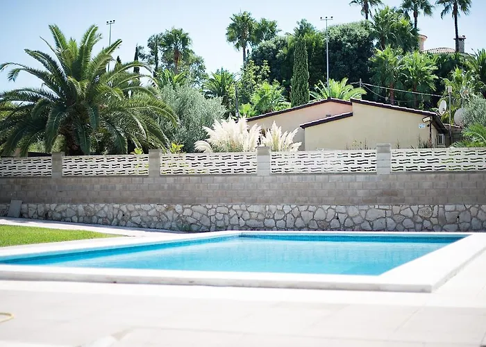 House Close To Port Aventura, Tarracohomes Apartman